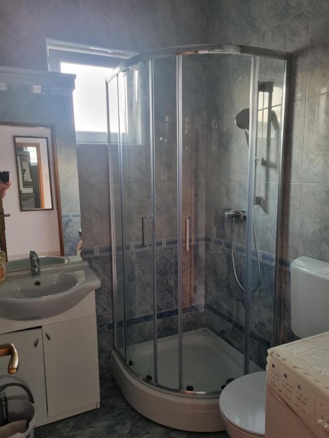 Lescanec Apartment