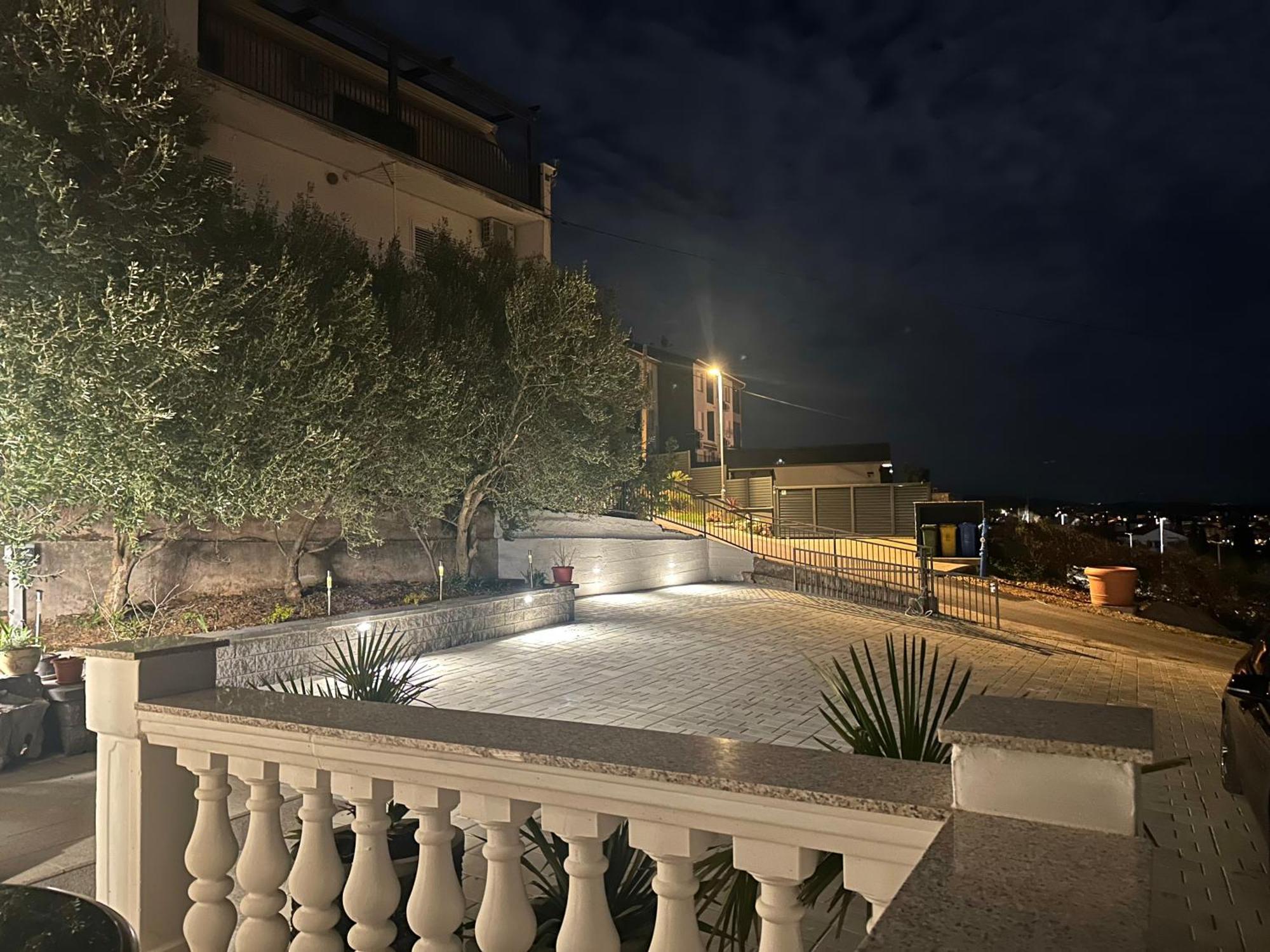 Lescanec Apartment